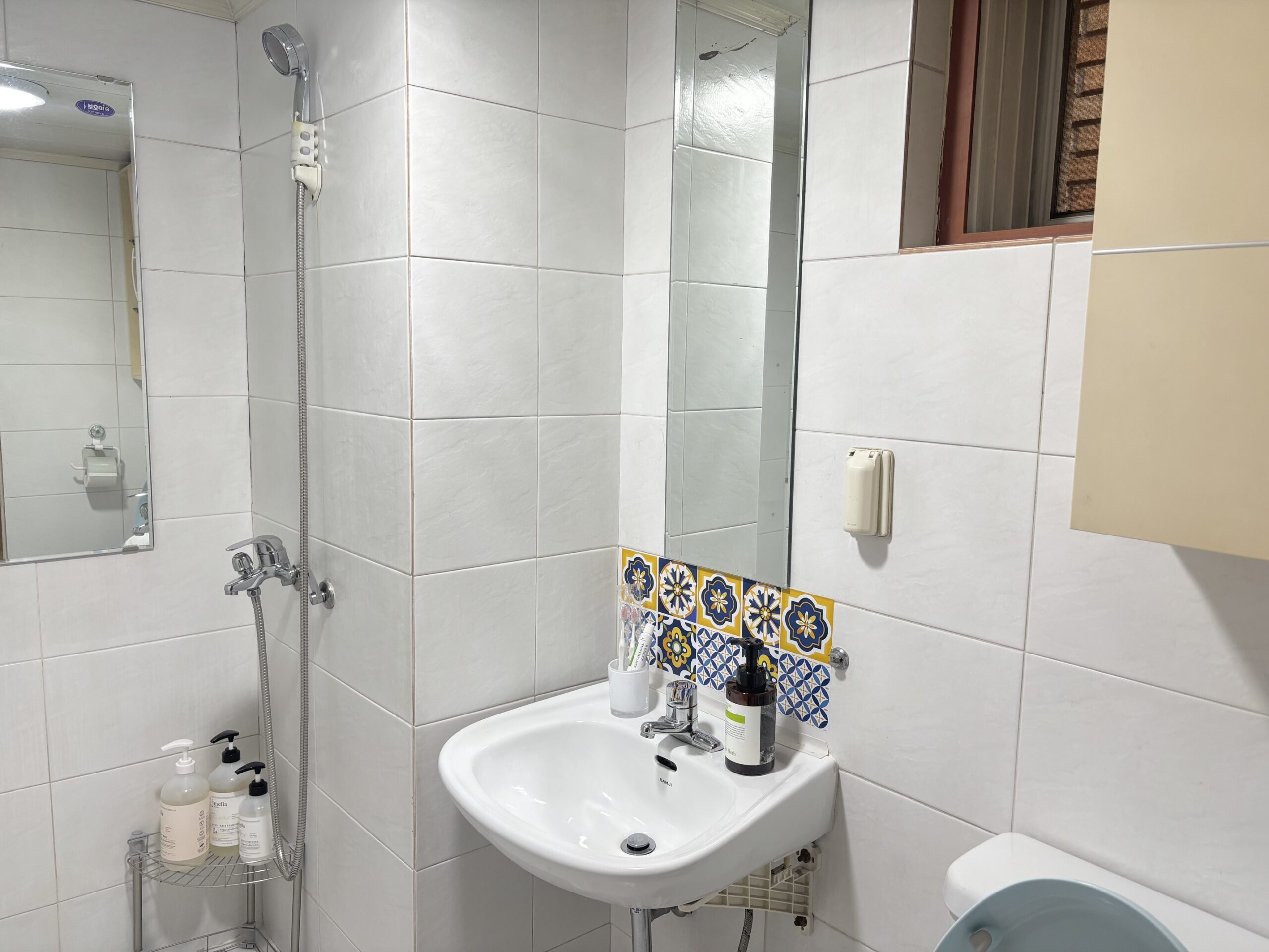 Sungan, moments, we live gallery image