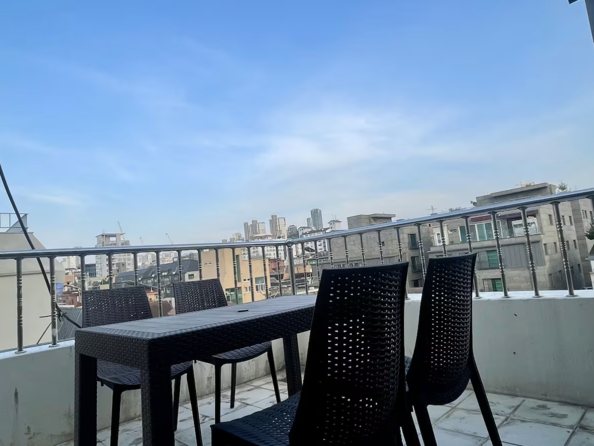 Boda, blue 12m above gallery image