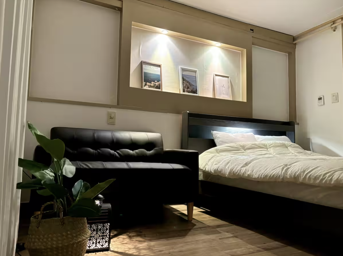 Suzak, each life, each artwork gallery image