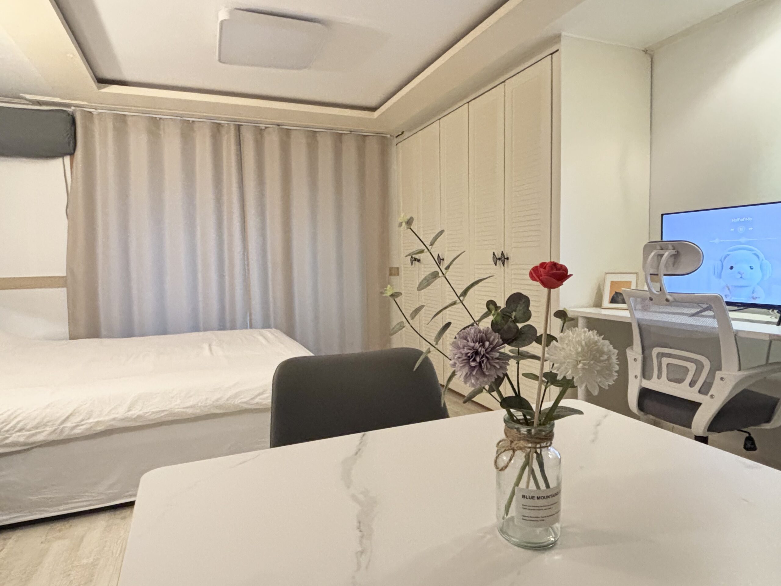 온담, 보통의 가치 gallery image