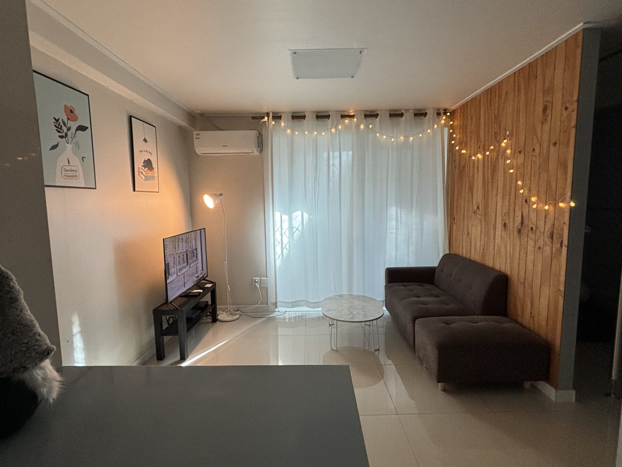 고요, 도시 속의 평화로움 gallery image