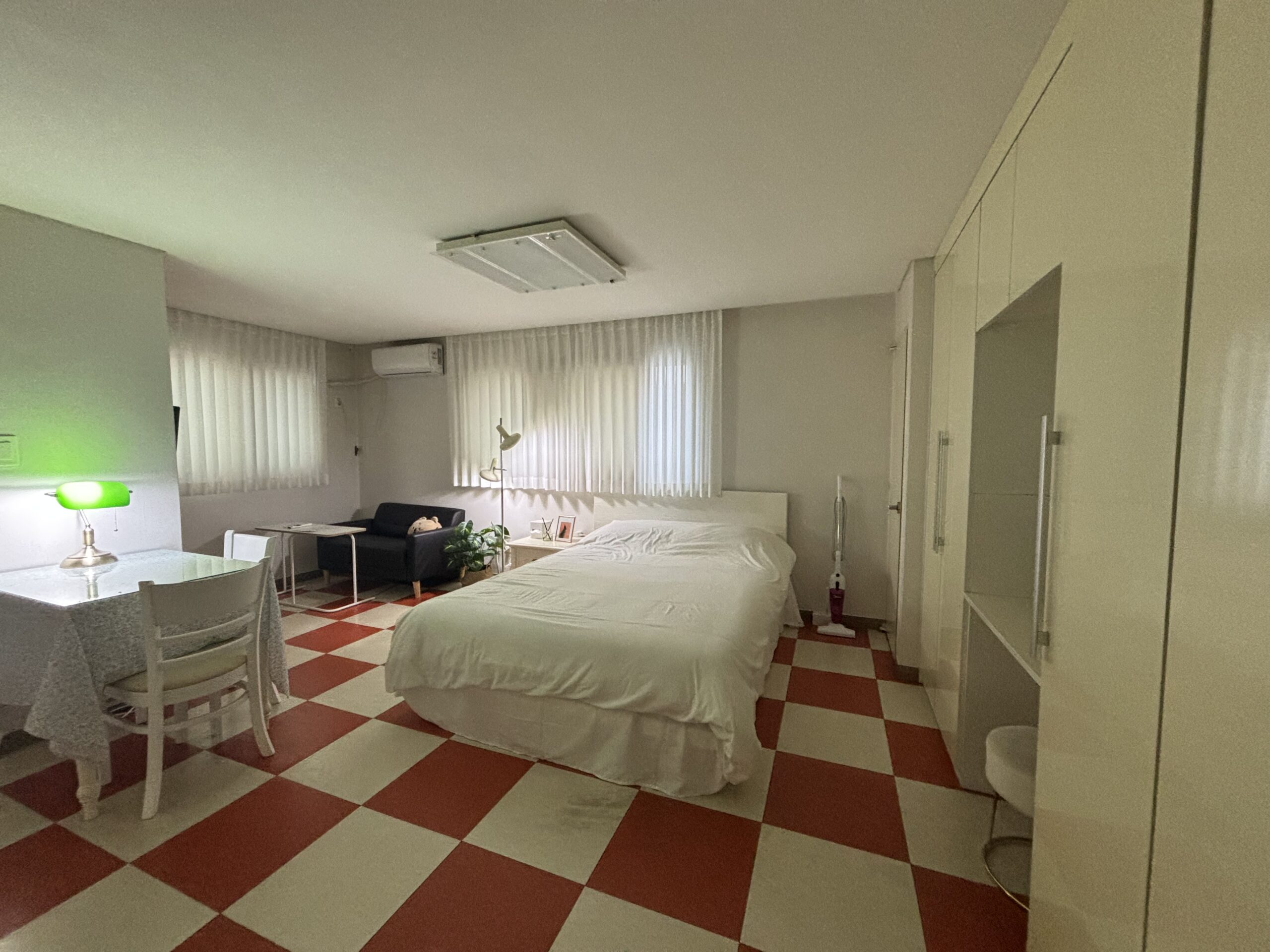 Siso, art of deficiency gallery image